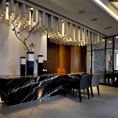 Spa Home Sun Moon Lake Luxury Lakeside Hotel Yuchi Exterior photo