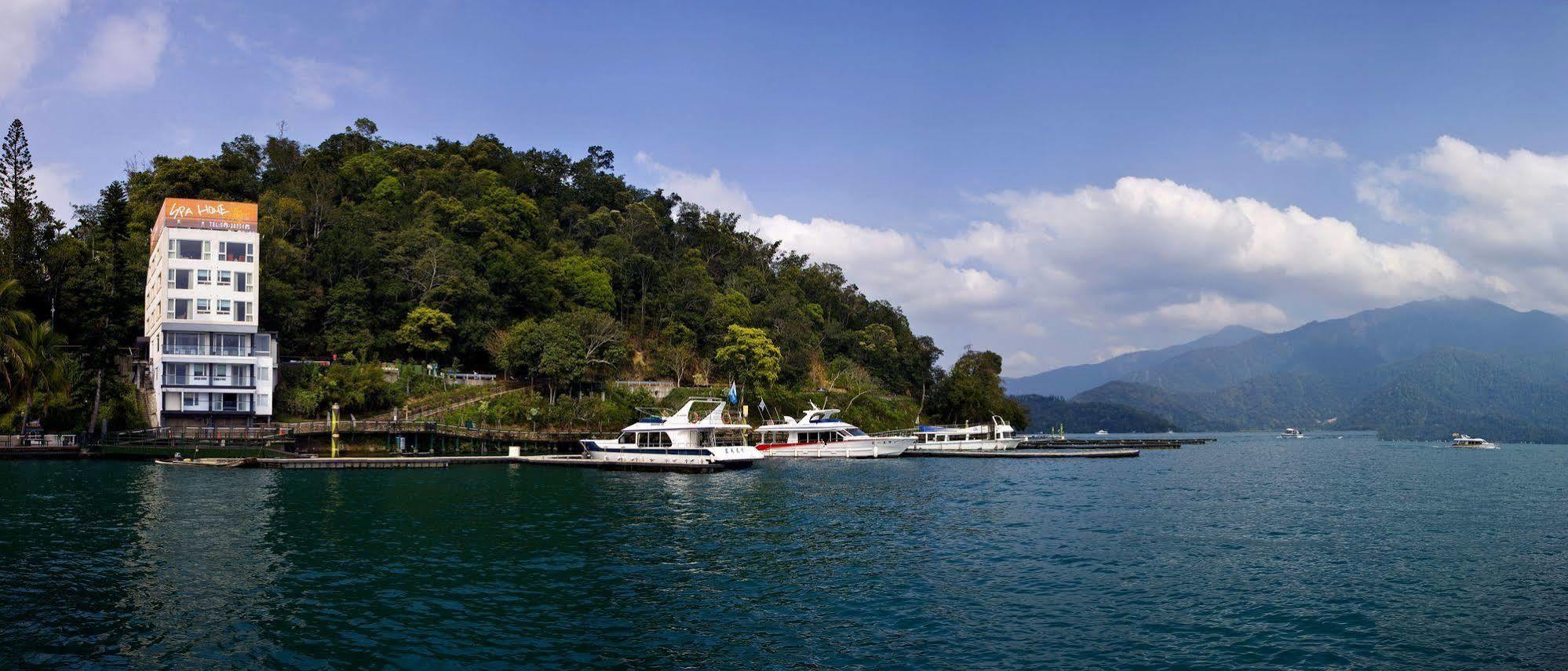 Spa Home Sun Moon Lake Luxury Lakeside Hotel Yuchi Exterior photo